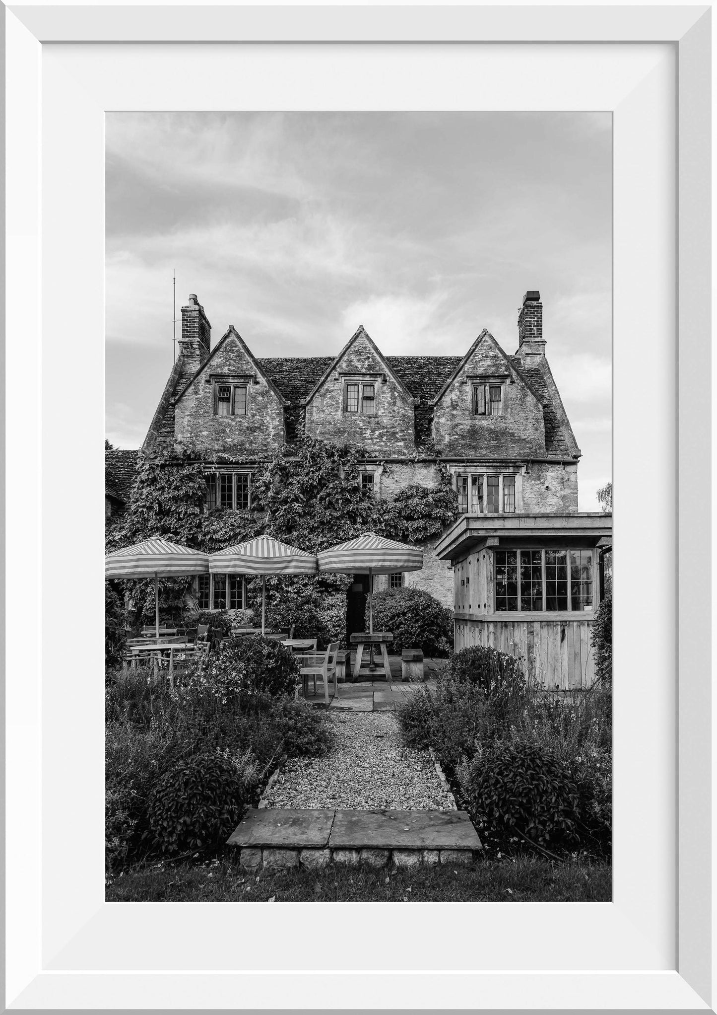 The Double Red Duke, Cotswolds