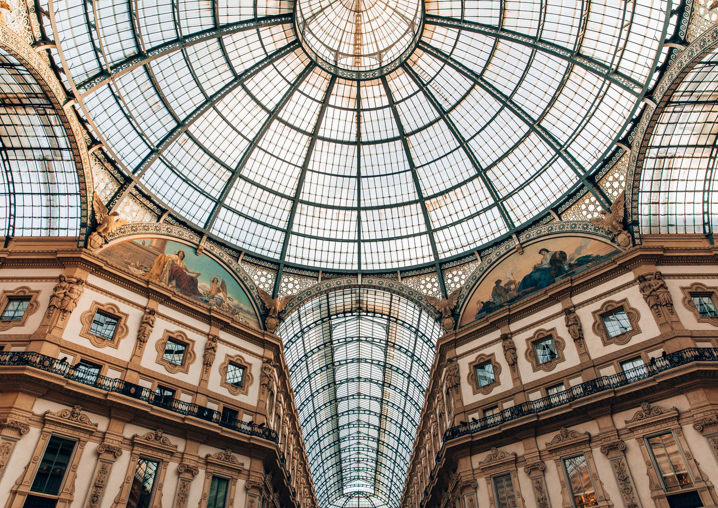 Galleria Vittorio Emanuele II, Italy